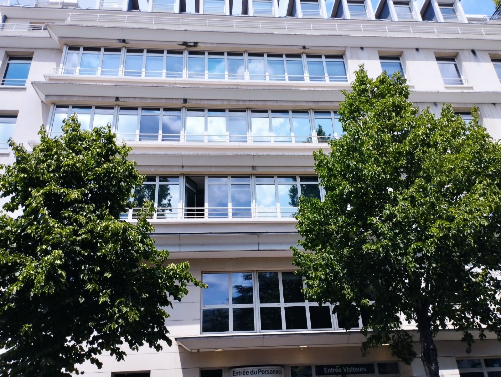 Location bureaux PARIS 19 - 4962 m² - photo 1