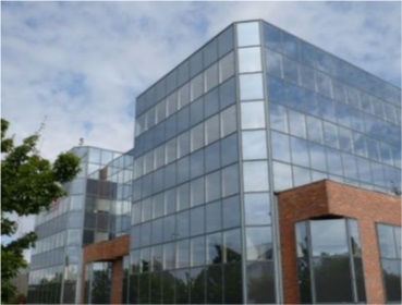 Location bureaux VELIZY VILLACOUBLAY - 2230 m² divisibles à partir de 160 m² - photo 1
