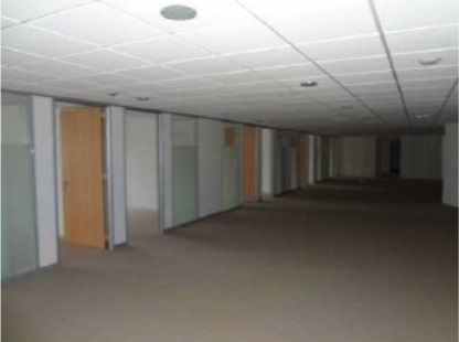 Location bureaux MONTREUIL - 2005 m² divisibles à partir de 775 m² - photo 8