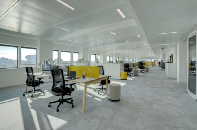 Location bureaux COURBEVOIE - 32218 m² divisibles à partir de 340 m² - photo 6