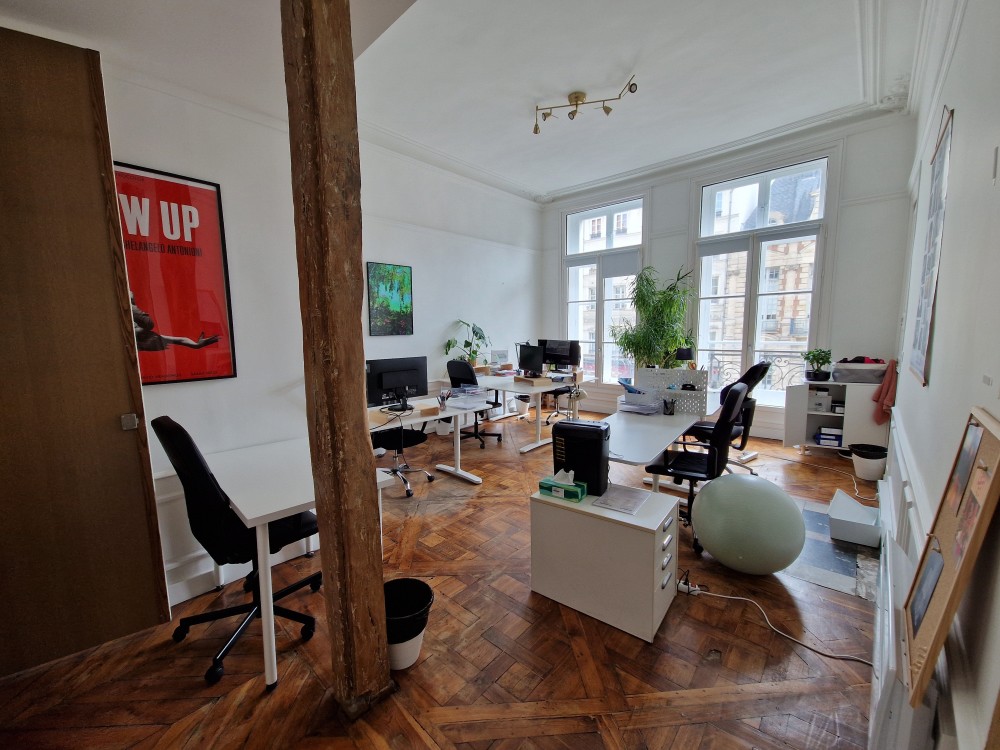 location Bureaux Paris - Photo 1