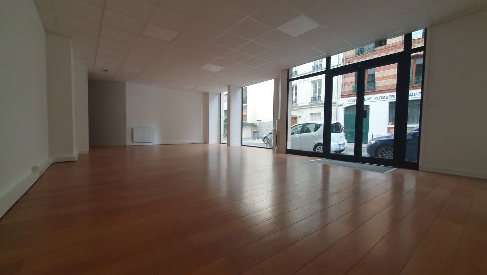location Bureaux PARIS 20 - Photo 2