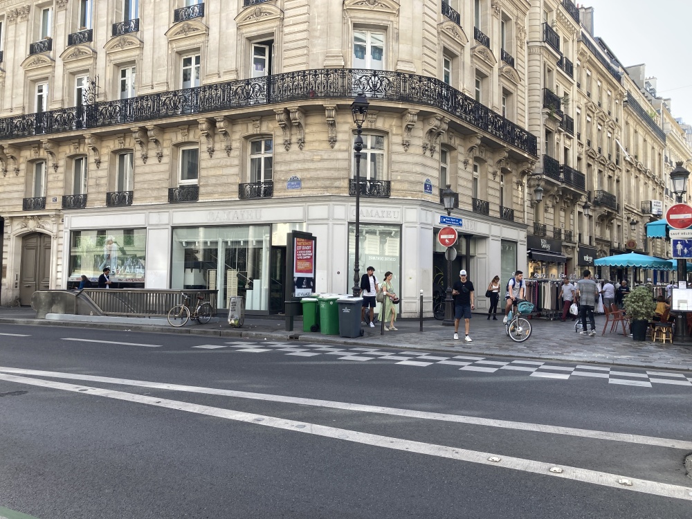 location Commerces PARIS 09 - Photo 1