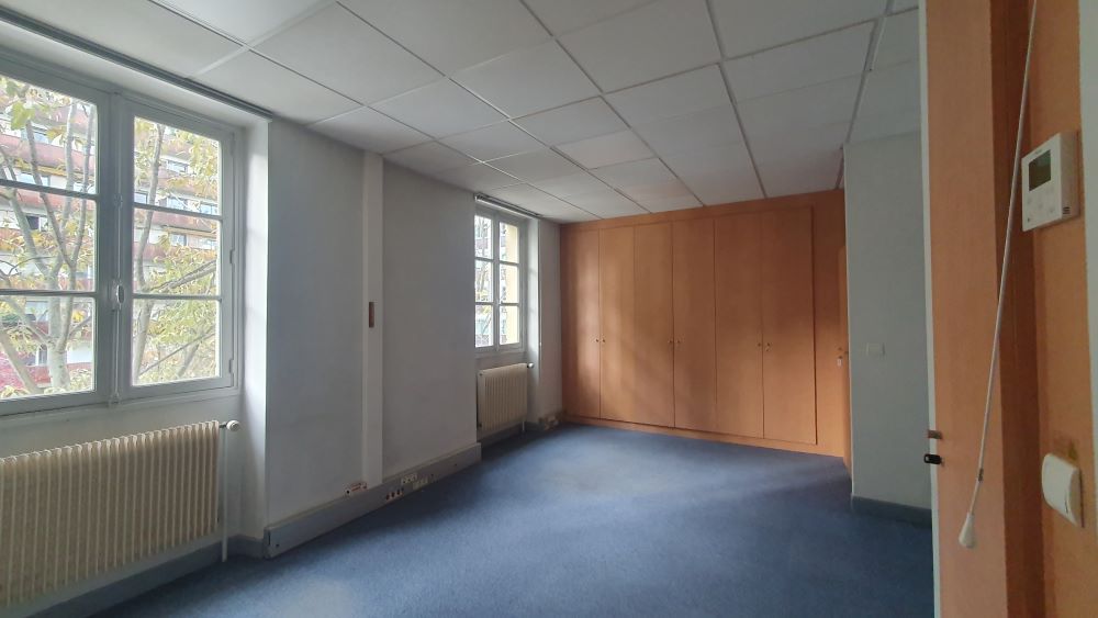 location Bureaux PARIS 07 - Photo 3