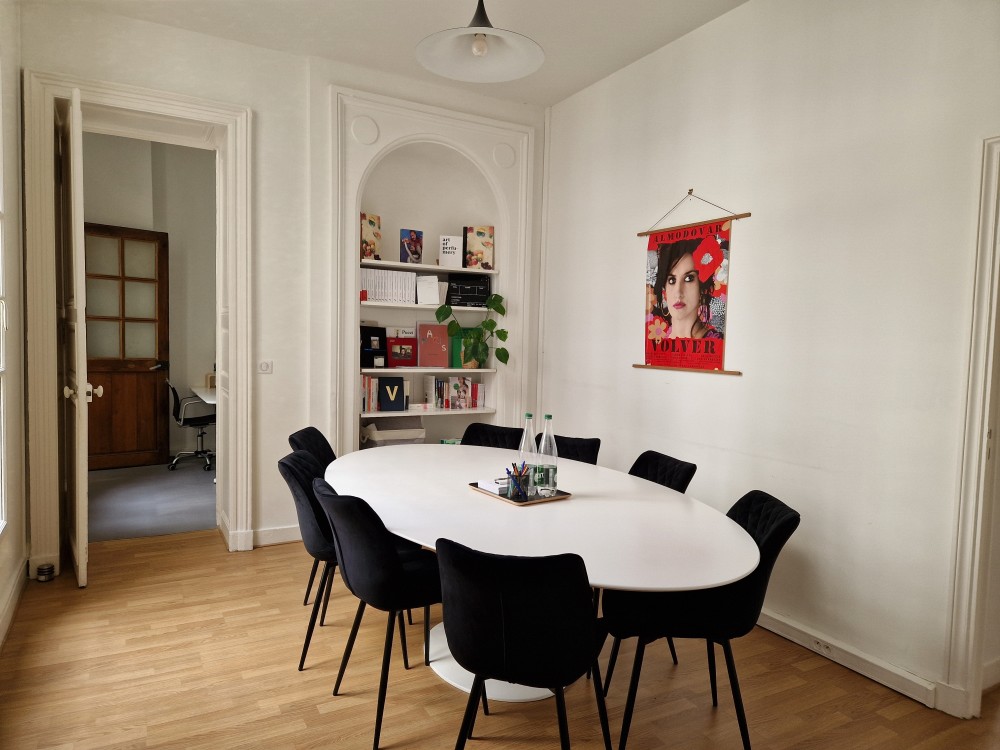 location Bureaux PARIS 04 - Photo 4