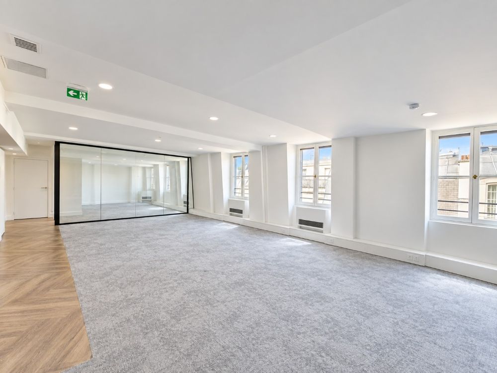 Location bureaux PARIS 1 - 1194 m² - photo 4
